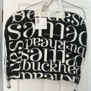 New Puzzle Garment Bag